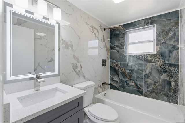 5330 POINSETTIA DR, New Port Richey, FL 34652