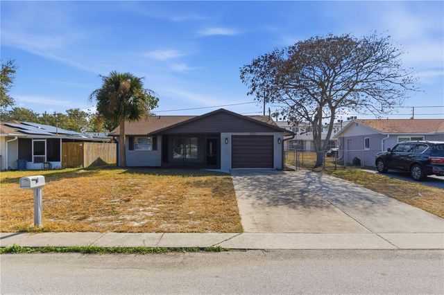 5330 POINSETTIA DR, New Port Richey, FL 34652