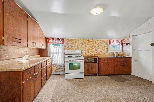 6935 Swan Creek Road, Saginaw, MI 48609