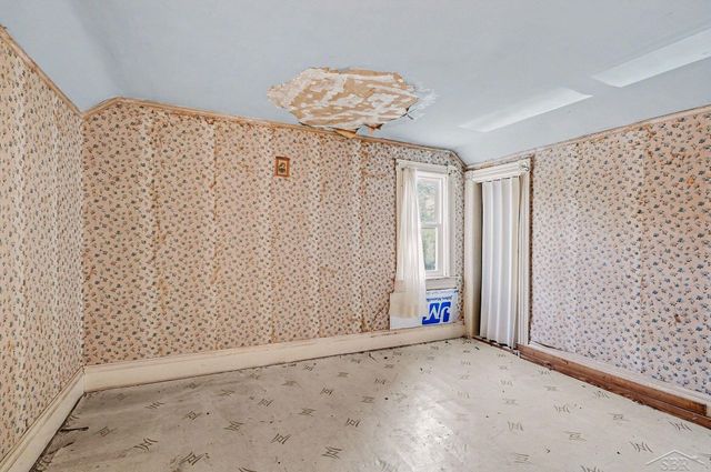 6935 Swan Creek Road, Saginaw, MI 48609