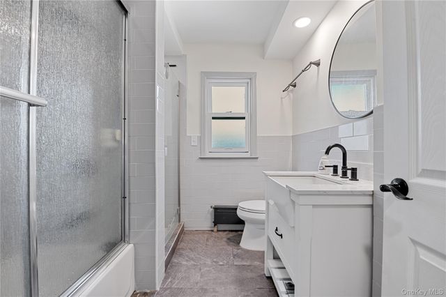 408 Wellington Road, Mineola, NY 11501