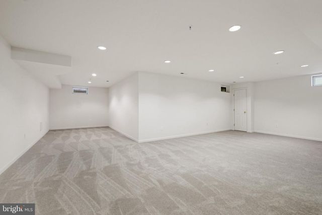 845 LAKE VARUNA DR, Gaithersburg, MD 20878