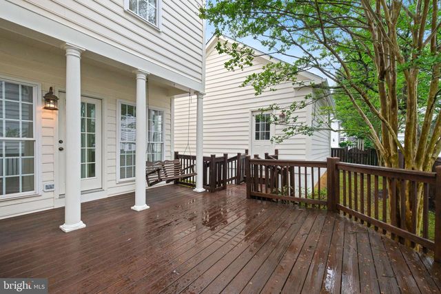 845 LAKE VARUNA DR, Gaithersburg, MD 20878