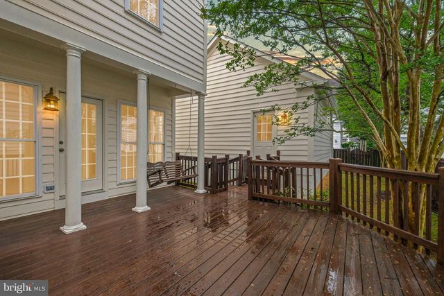 845 LAKE VARUNA DR, Gaithersburg, MD 20878