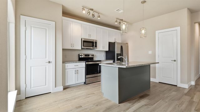 4431 Knoxville Street A, Houston, TX 77051