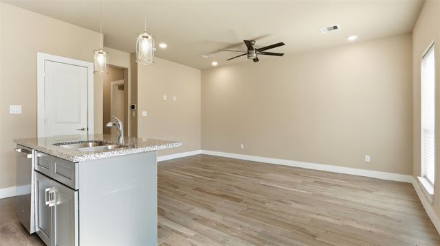 4431 Knoxville Street A, Houston, TX 77051