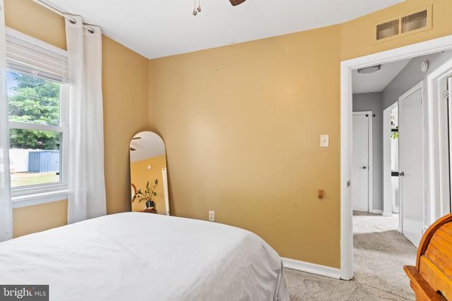 329 CHARLES RD, Mechanicsburg, PA 17050