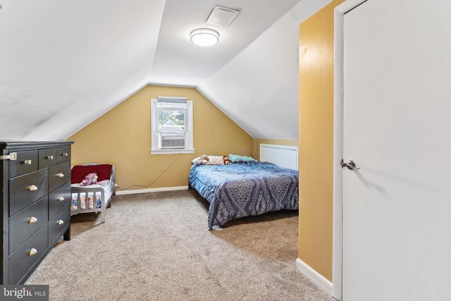 329 CHARLES RD, Mechanicsburg, PA 17050