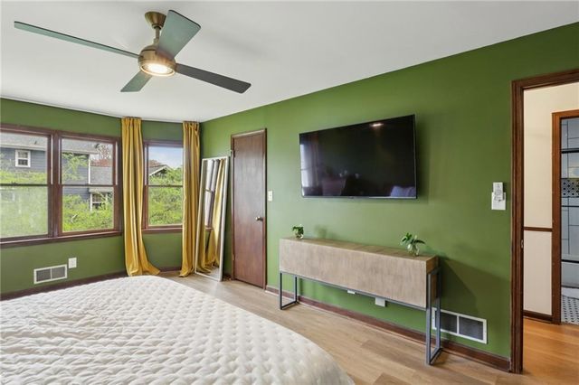 5904 Four Winds SW Drive, Lilburn, GA 30047