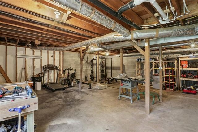 5904 Four Winds SW Drive, Lilburn, GA 30047