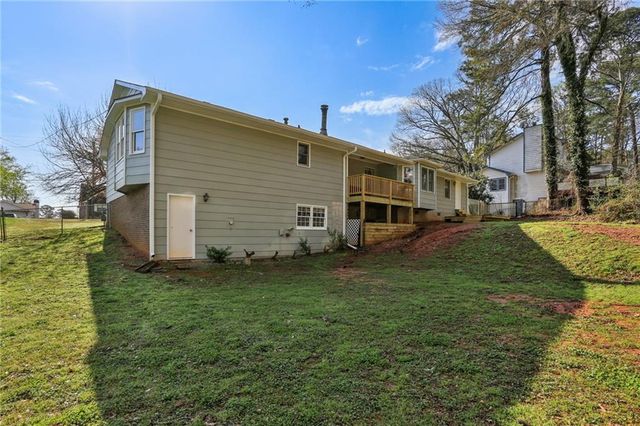 5904 Four Winds SW Drive, Lilburn, GA 30047