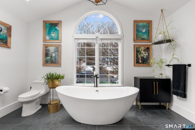 136 Shadow Ridge Road, Stamford, CT 06905