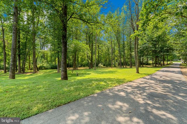 35 PARK RD, Stafford, VA 22556