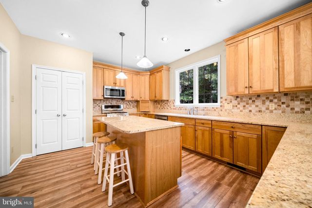 35 PARK RD, Stafford, VA 22556