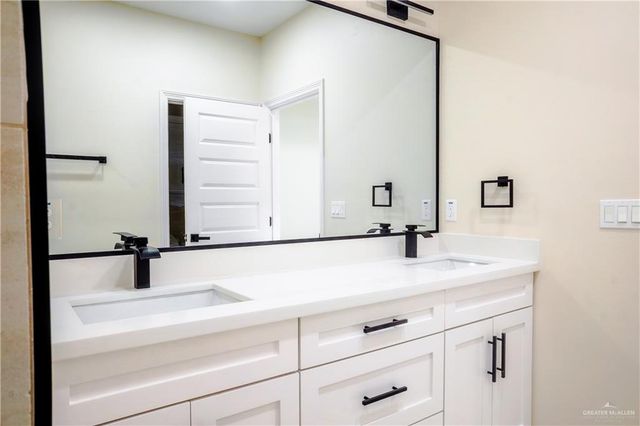 3006 E Retama Street, Hidalgo, TX 78557