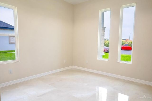 3006 E Retama Street, Hidalgo, TX 78557