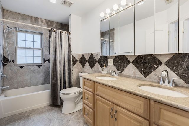 6128 N Kildare Avenue, Chicago, IL 60646