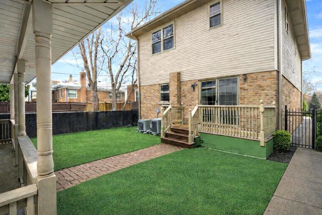 6128 N Kildare Avenue, Chicago, IL 60646