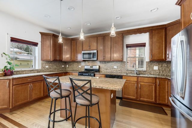 6128 N Kildare Avenue, Chicago, IL 60646