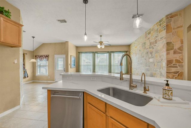 18930 Magnolia Arbor Lane, Tomball, TX 77377