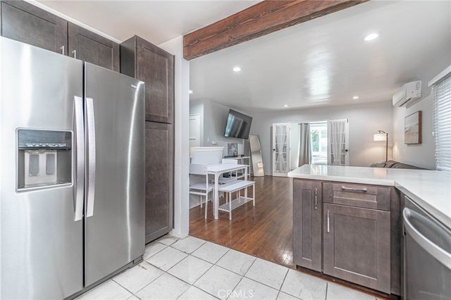 325 Cedar, Long Beach, CA 90802