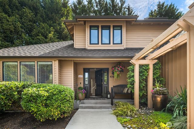 4402 170th Court NE, Redmond, WA 98052