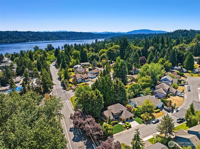 4402 170th Court NE, Redmond, WA 98052