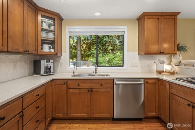 4402 170th Court NE, Redmond, WA 98052