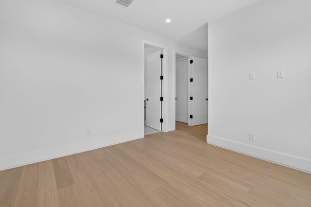 209 SE 5TH Street, Delray Beach, FL 33483