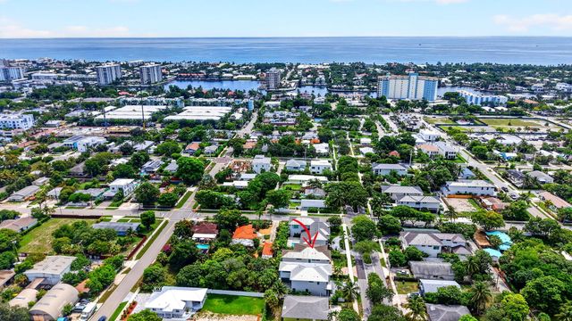 209 SE 5TH Street, Delray Beach, FL 33483
