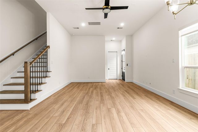 7117 Goforth Street, Houston, TX 77021