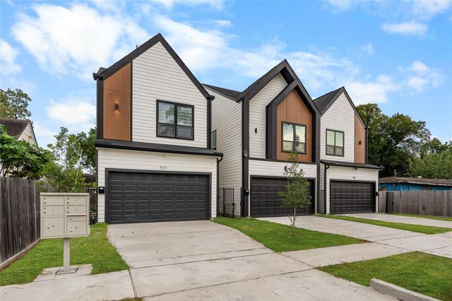 7117 Goforth Street, Houston, TX 77021