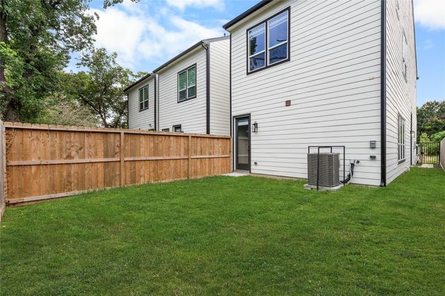 7117 Goforth Street, Houston, TX 77021