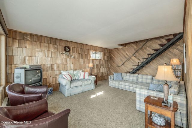 3671 E Bridgeview DR, Harrison, ID 83833