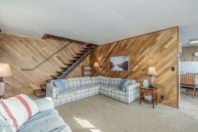 3671 E Bridgeview DR, Harrison, ID 83833