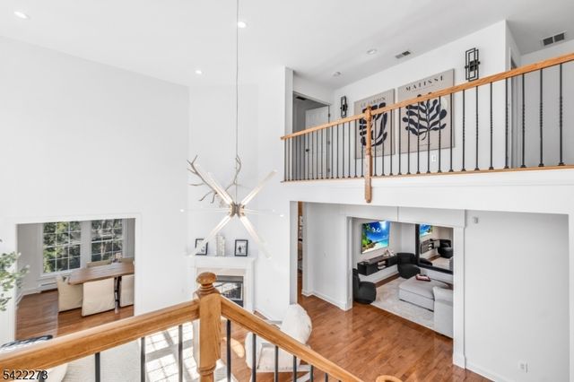 10 Skyview Dr, North Haledon Boro, NJ 07508