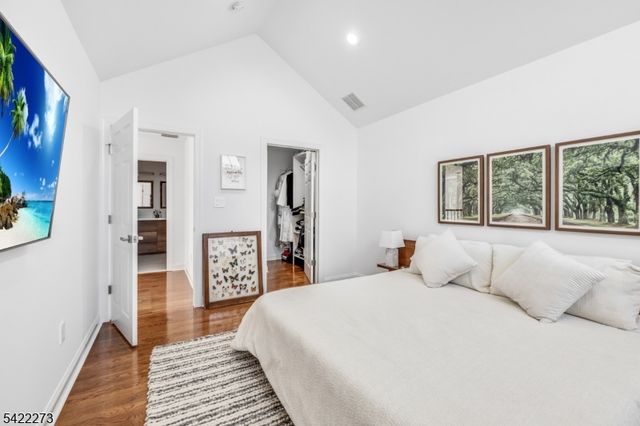 10 Skyview Dr, North Haledon Boro, NJ 07508