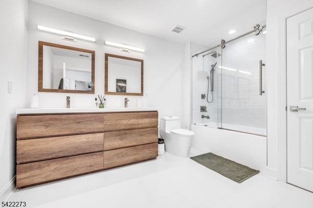 10 Skyview Dr, North Haledon Boro, NJ 07508