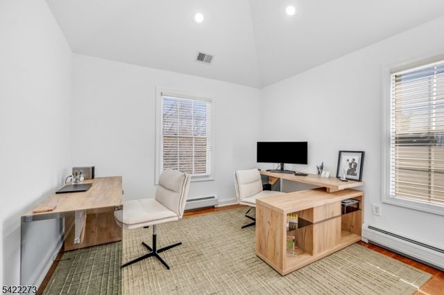 10 Skyview Dr, North Haledon Boro, NJ 07508