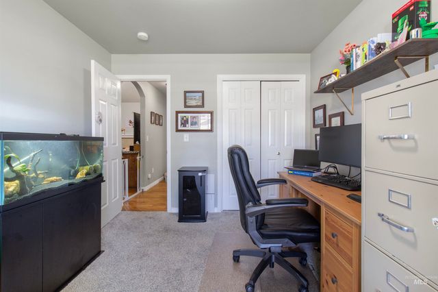 469 Shadetree Trail, Twin Falls, ID 83301