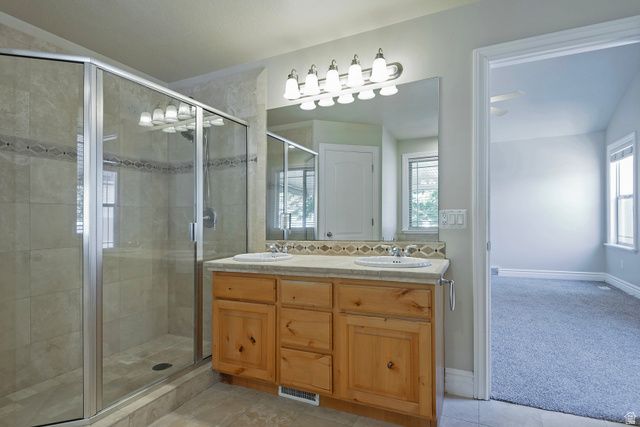 1376 W JORDAN HILLS DR, South Jordan, UT 84095