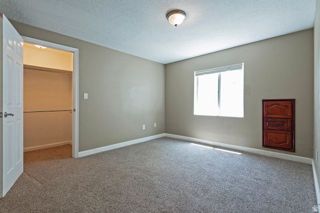 1376 W JORDAN HILLS DR, South Jordan, UT 84095