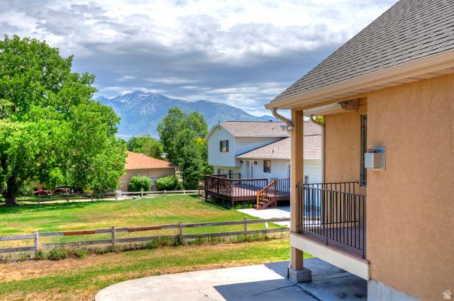 1376 W JORDAN HILLS DR, South Jordan, UT 84095