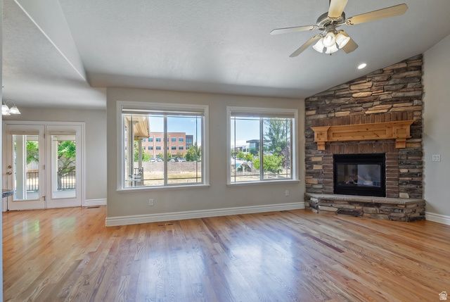 1376 W JORDAN HILLS DR, South Jordan, UT 84095