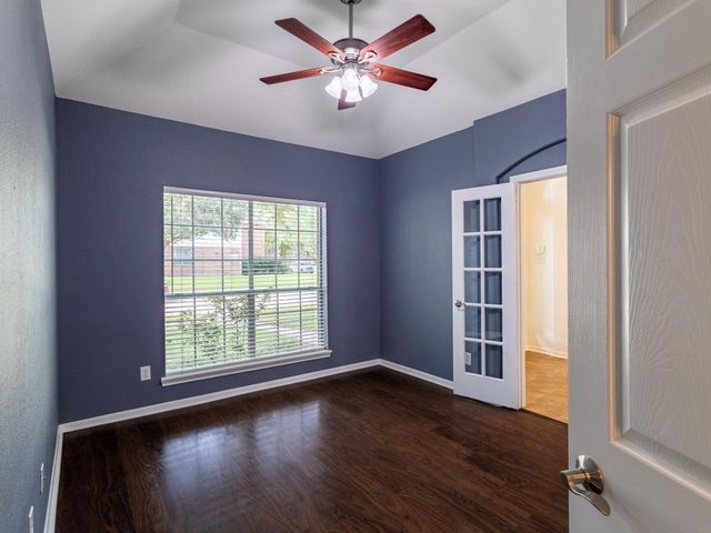 1938 Canyon Crest Drive, Sugar Land, TX 77479