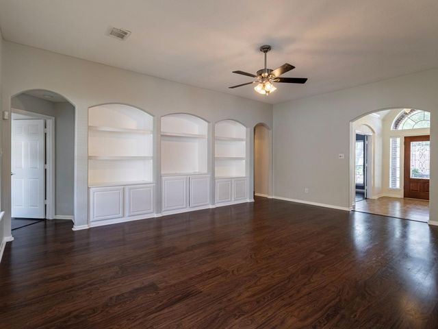 1938 Canyon Crest Drive, Sugar Land, TX 77479