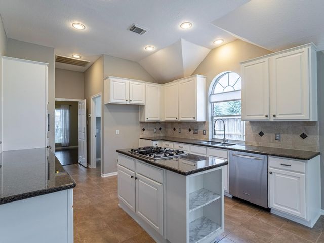 1938 Canyon Crest Drive, Sugar Land, TX 77479