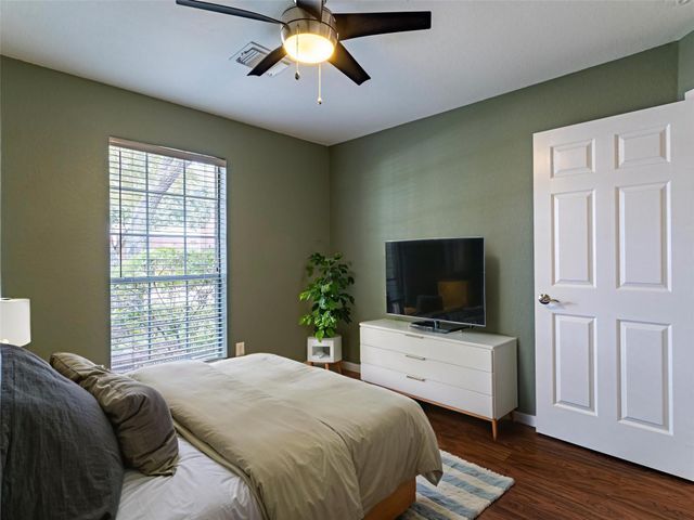1938 Canyon Crest Drive, Sugar Land, TX 77479