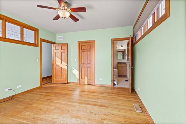 1031 N Marshfield Avenue 3, Chicago, IL 60622