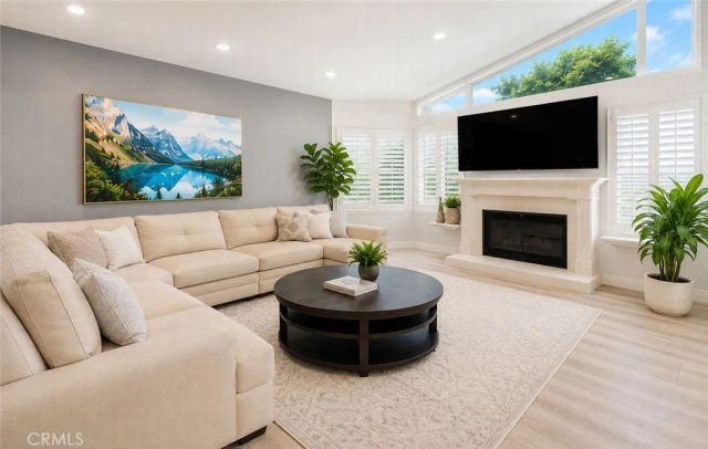 11167 MCGEE RIVER CIR, Fountain Valley, CA 92708